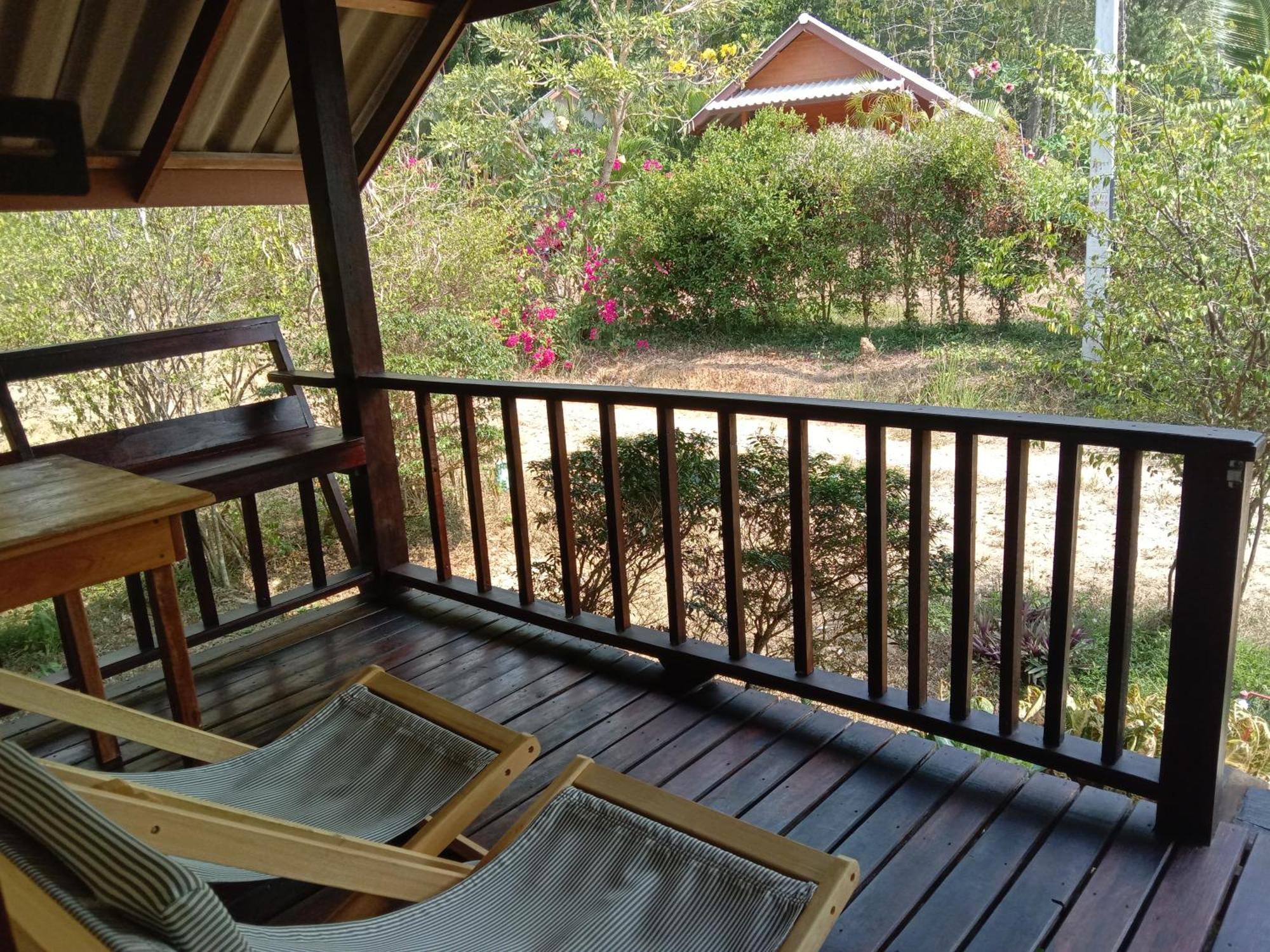 Cha Bungalow Ко Яо Ной Екстериор снимка